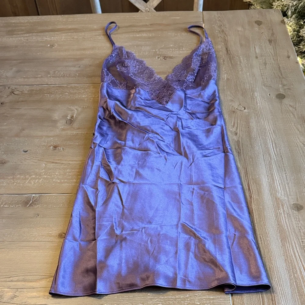 Victoria's Secret Lavender Satin Lace Slip Dress Lingerie - Large - Like New - Picture 6 of 14